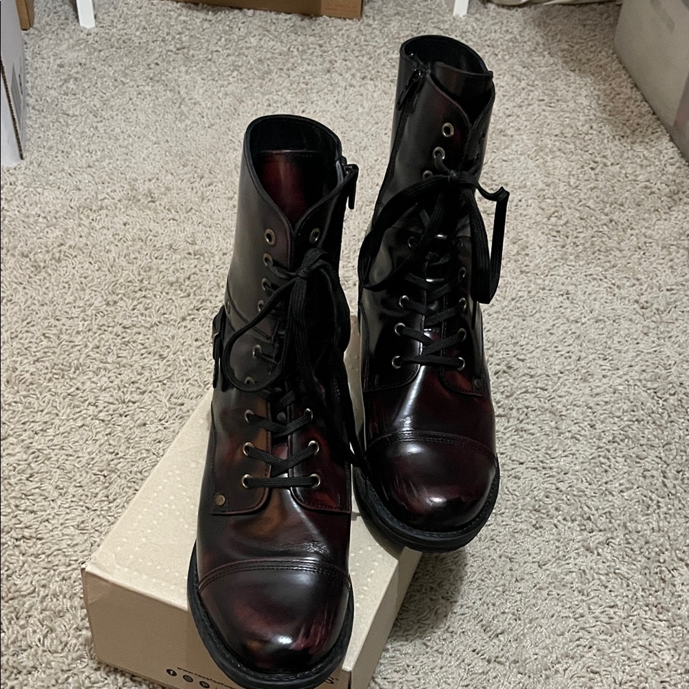 Taos Footwear Women’s Crave-Dark Brown Leather Boots w/side zip - Picture 3 of 6